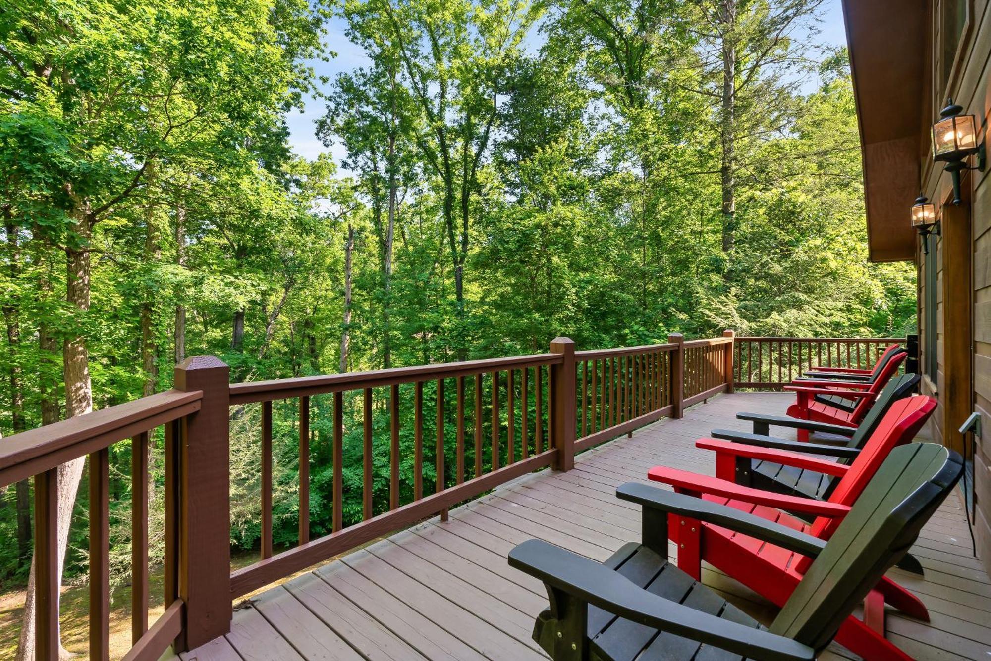 Peaceful Family Cabin With Hot Tub, Game Room, & More! Sevierville Exterior foto